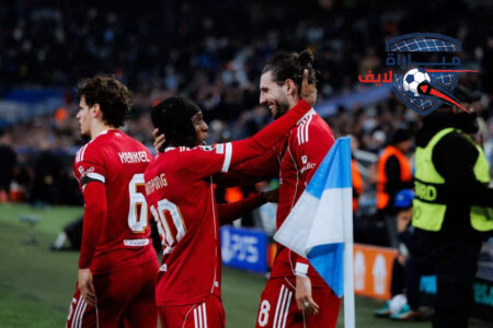 لاعبو ليفربول يحتفلون بهدف في مباراة ضد مارسيليا بدوري أبطال أوروبا