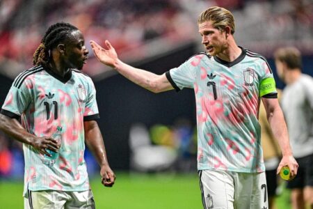 لاعبو المنتخب الأمريكي لكرة القدم يشعرون بالإحباط بعد خسارتهم أمام بلجيكا في كأس العالم 2026